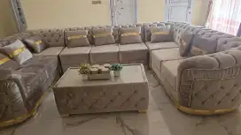 Sofa davinci letter U