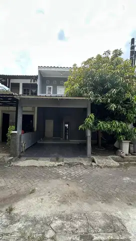Dijual rumah butuh renovasi di Persada Kemala, Jakasampurna, Bekasi Ba