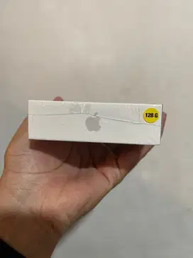 16 128 Gb ( white )