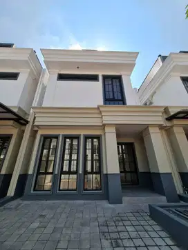White House Dian Istana Baru Gress Dekat Graha Famili Surabaya Barat