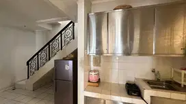 DIJUAL RUMAH LOKASI STRATEGIS DI FORESTA BSD