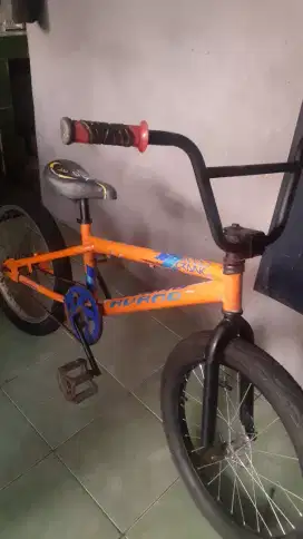sepeda bmx ukuran 20
