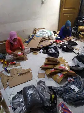 DIBUTUHKAN KARYAWAN PACKING