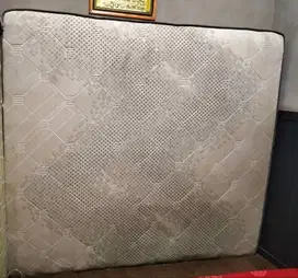 Dijual Kasur merk in the box ukuran 180*200