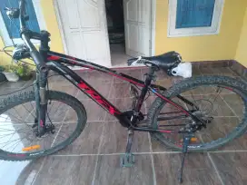 Dijual cepat sepeda gunung merk TREX