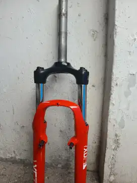 Fork Garpu mtb Suntour 26 XCT 15