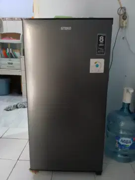 Di jual kulkas 1 pintu merk steko