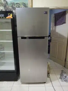 jual kulkas 2 pintu merk Samsung jumbo mulus orisinilan