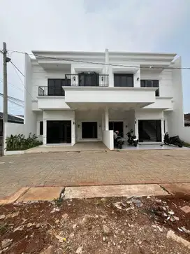 Rumah di jual siap huni 500 meter ke toll sawangan