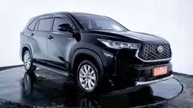 Toyota Zenix 2.0 V HV Modelista AT 2023 Hitam
