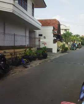 BU! Jual Murah Ruko Strategis di dkt Pasar Legi & Mangkunegaran