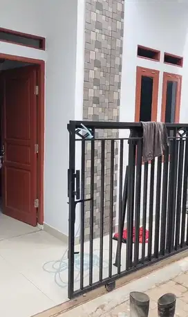 Di jual rumah di Tangerang selatan