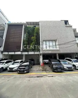 Gedung Klinik Elegan, Lokasi Premium Menteng