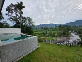 DISEWAKAN VILLA