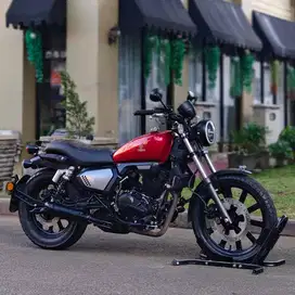 BENELLI MOTOBI 200 EVO MERAH 2022 KM 3K PAJAK PANJANG NO MINUS