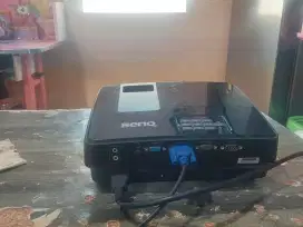 Dijual proyektor benq MS506P plus layar