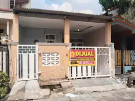 Dijual Rumah di bawah harga pasar Villa Balaraja Tangerang