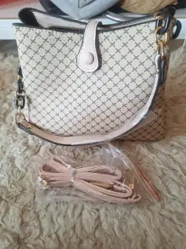 Tas selempang import hongkong