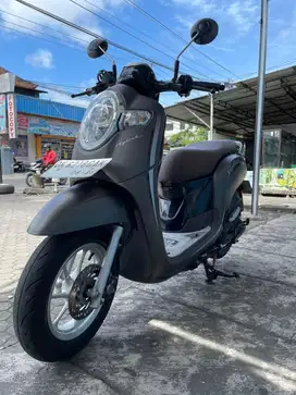 Scoopy 2019 abu abu