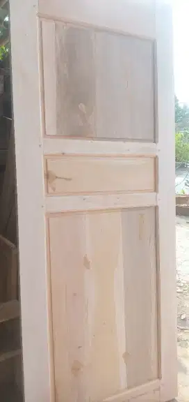Pintu kayu,pintu minimalis,pintu kamar