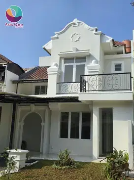 Rumah 2 lantai siap huni di legenda wisata