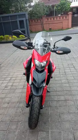 DUCATI HYPERATRADA 2014