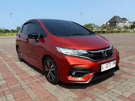 HONDA JAZZ RS BLACK TOP MATIC 2019 WARNA FAVORIT