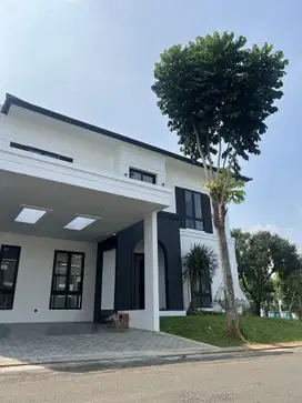 Rumah Baru Modern Classic Mewah Posisi Boulevard Kolam renang BSD