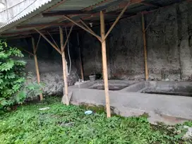 sewa tanah dan bangunan kolam ikan di teluknaga tangerang. dekat tanju