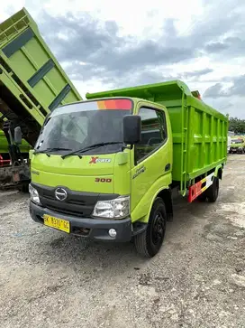 Dump Truk Hino Ditro 136HD Tahun 2023