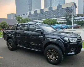 LOW KM HILUX D-CAB 2019 FULL MODIF