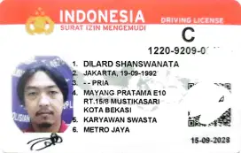 Cari pekerjaan sebagai supir pribadi atau supir kantor