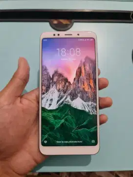 Redmi 5 plus normal