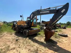 WHEEL EXCAVATOR HYUNDAI RW140W-9S TAHUN 2020