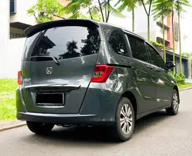 Di Jual Honda Freed SD 2013 Cash Kredit Tkr Tmbh TDP 10 JUTA