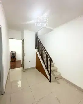 RUMAH BARU MINIMALIS 2 LT, LOKASI STRATEGIS DI PAMULANG - TANGSEL