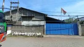 Disewakan Gudang Margomulyo Indah !!