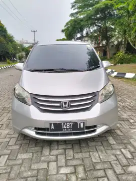 Freed psd 2010 matic