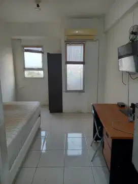 Jual apartemen Puncak Kertajaya tipe studio semi furnished