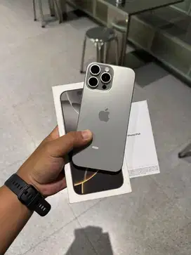Iphone 16 pro max 256 natural titanium