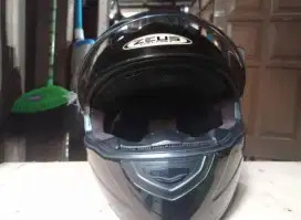 ZEUS ZS-811 BLACK