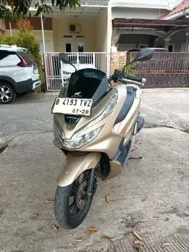 Pcx 150 cbs gold