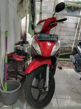 Honda spacy FI 2012