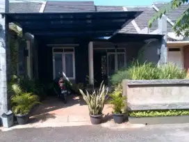 Disewakan rumah dalam Cluster