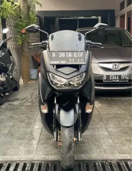 Jual nmax 2022 abs km rendah