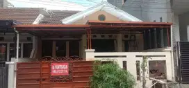 Dikontrakkan Rumah Komplek nusa Hijau Cimahi