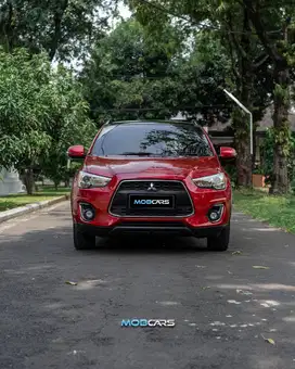 CASH TERMURAH OUTLANDER PX AT 2016 MERAH MOBCARS