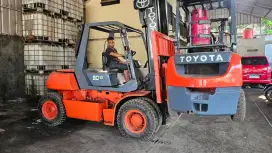 Forklift 5 Ton Toyota Mast 3 meter