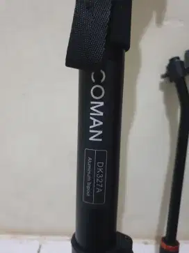 MONOPOD COMAN DK327A