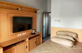 Tukang kayu dan hpl